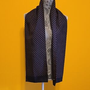 Chic Navy Scarf with Red Accents